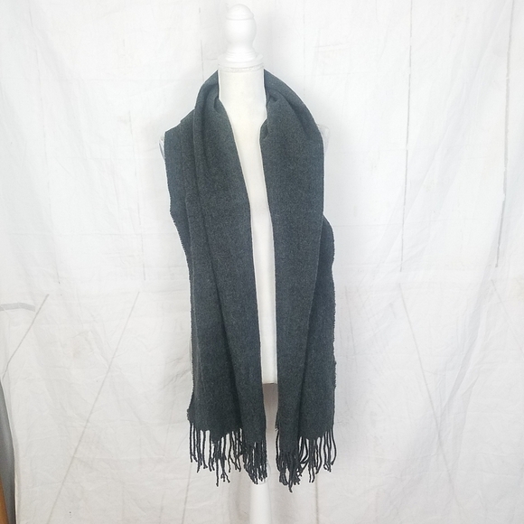H&M gray long men's scarf - Picture 3 of 9